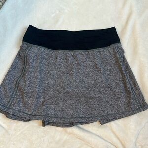 Lululemon Pace Rival Skort - Size 4 grey and black